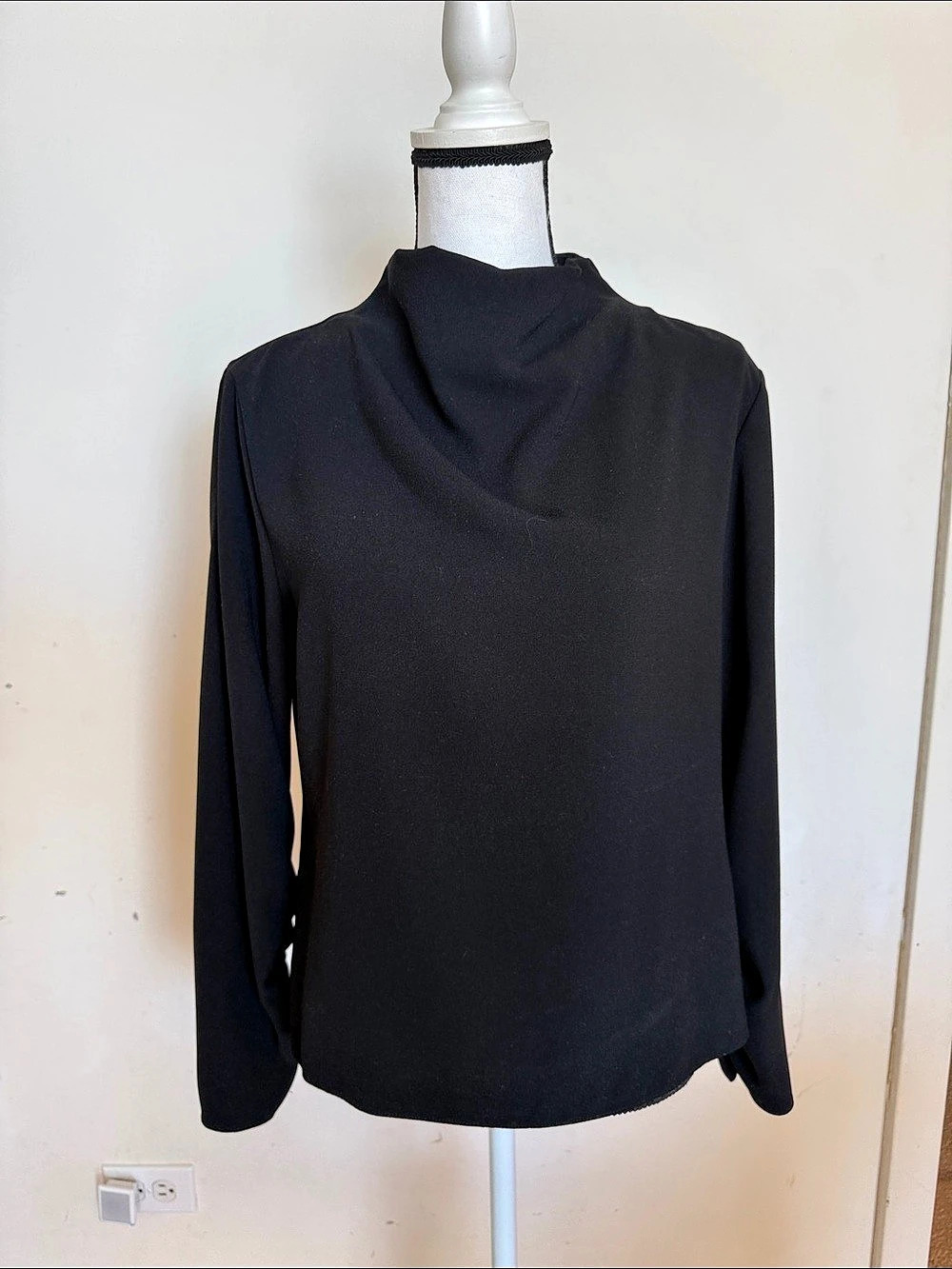 Zara Black Ruched Sleeve Blouse Size Medium